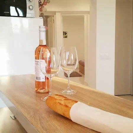 Apartmán Le De Gaulle *